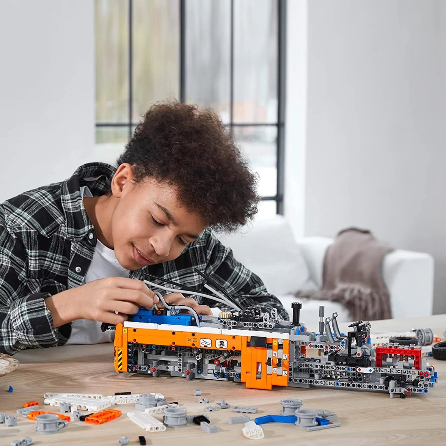 LEGO Technic Heavy-Duty Tow Truck with Crane k7