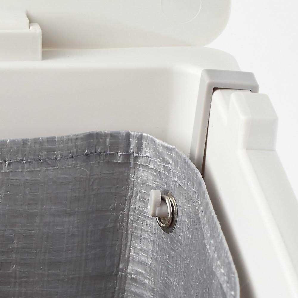 Cat Litter Box with Scoop and Reusable Liner k7