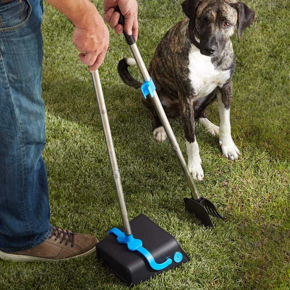 Pet Waste Removal Set with Swivel Bin k7m