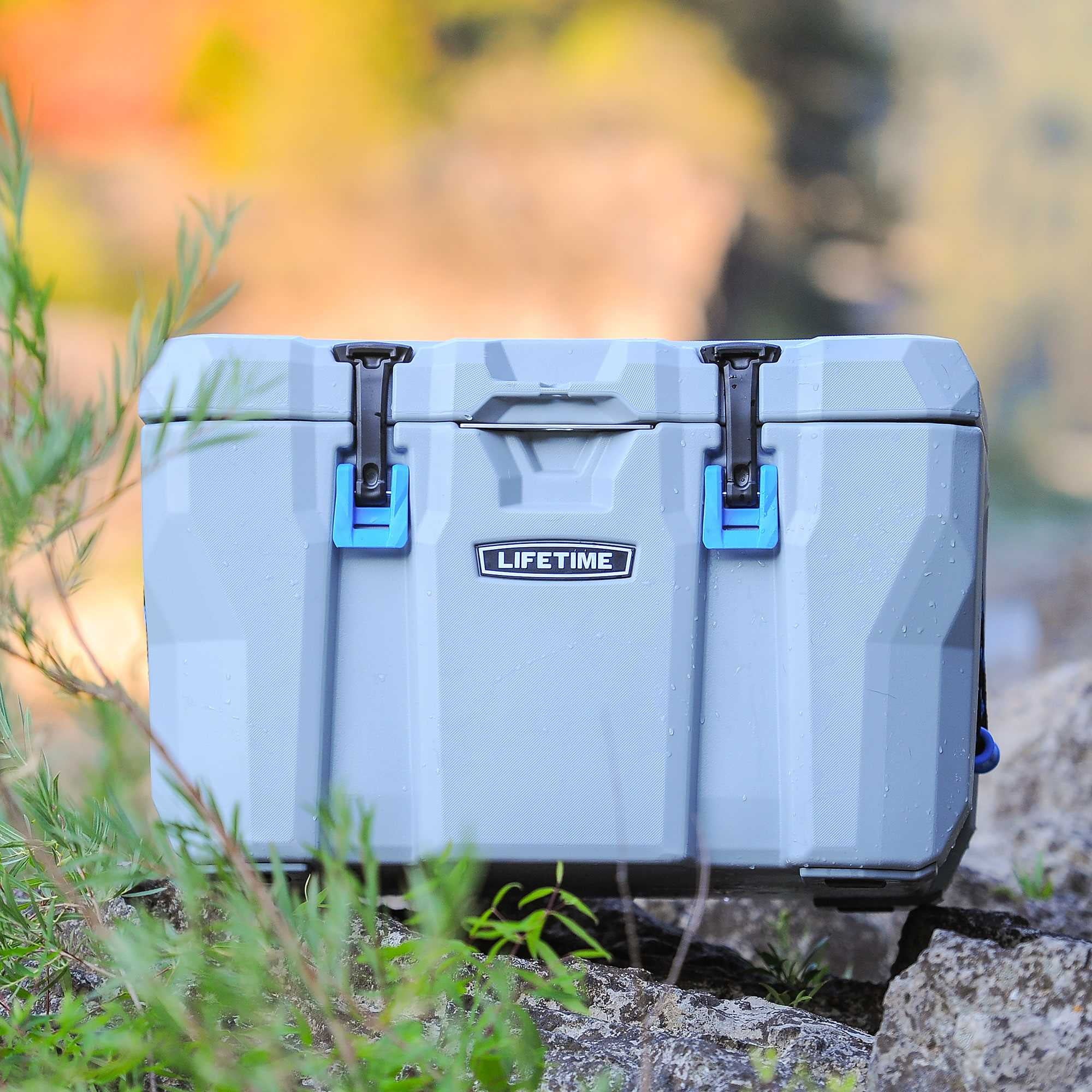 55 Quart Polyethylene Cooler Light Gray k7