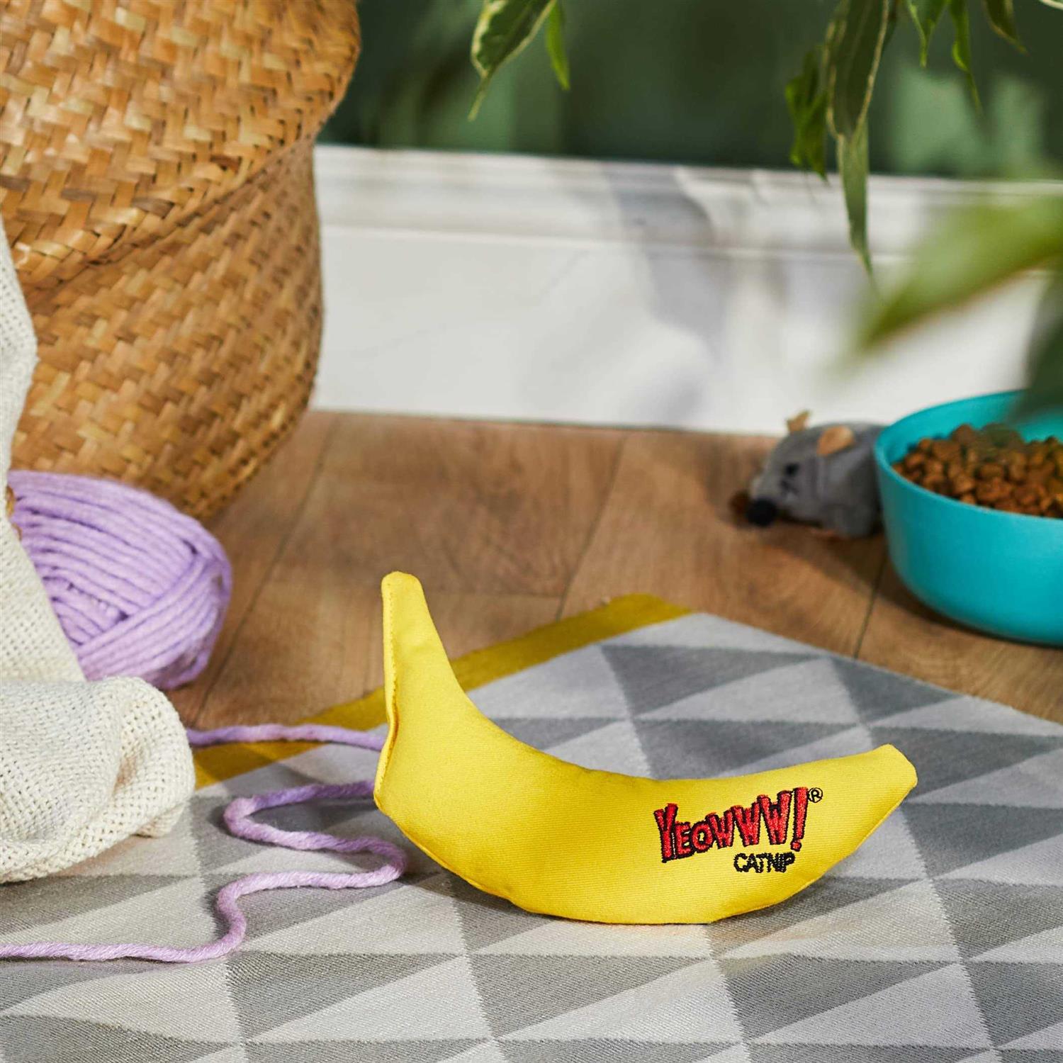 Banana Catnip Toy for Cats k7