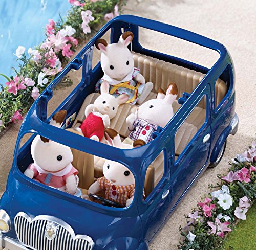 Calico Critters Family Seven Seater k7