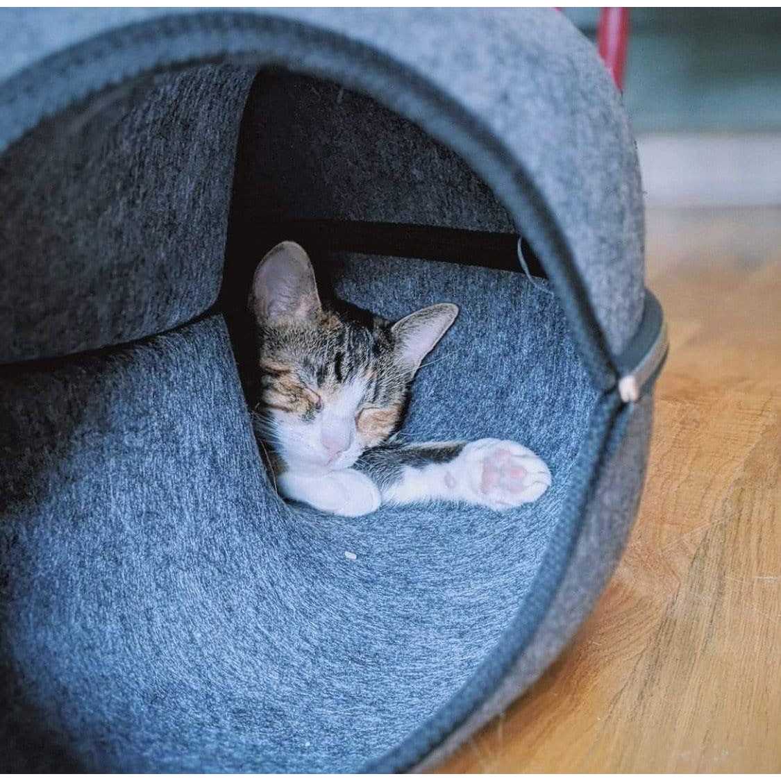 Cat Hideaway Cave Bed k7