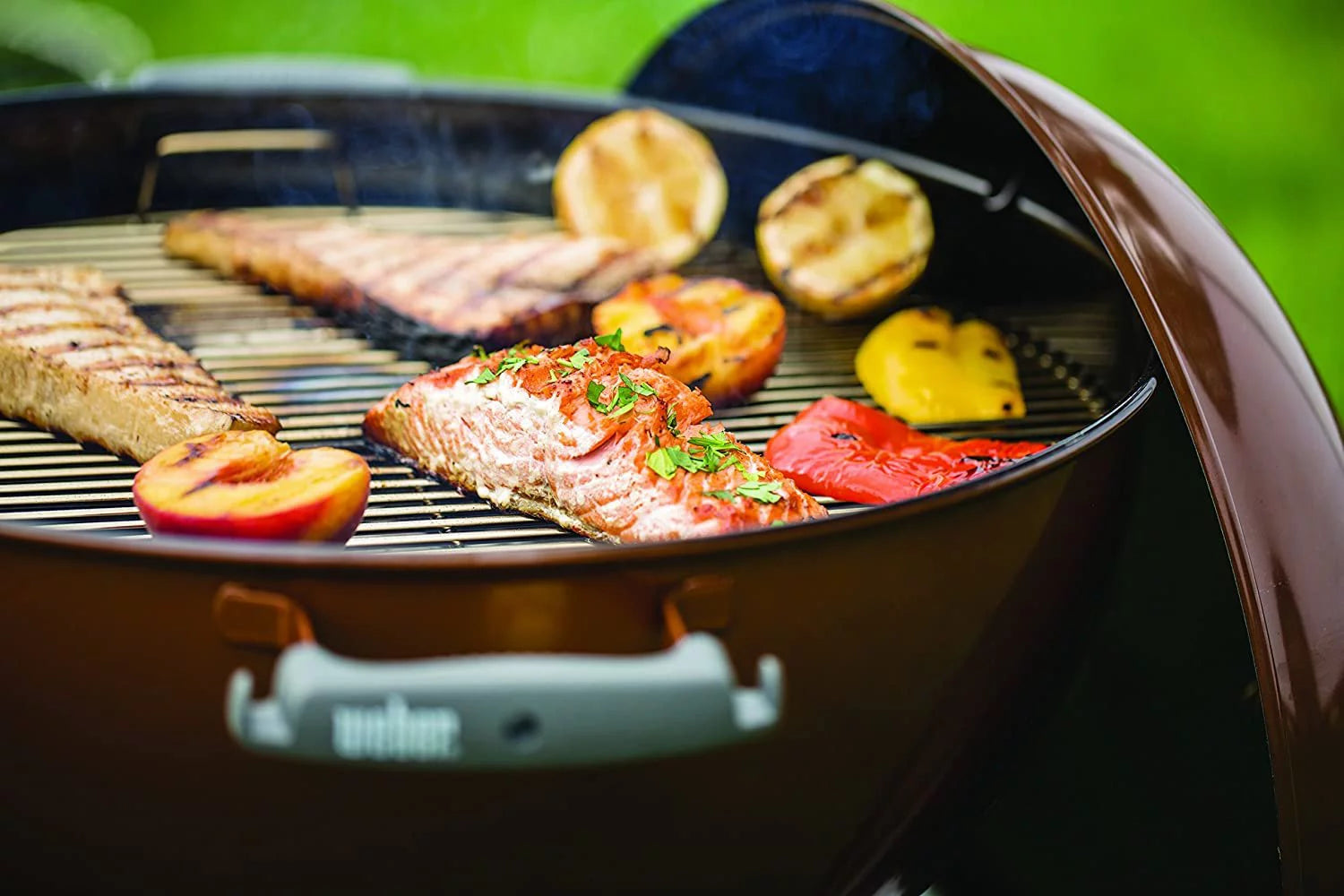 Charcoal Grill 22-Inch Copper a7