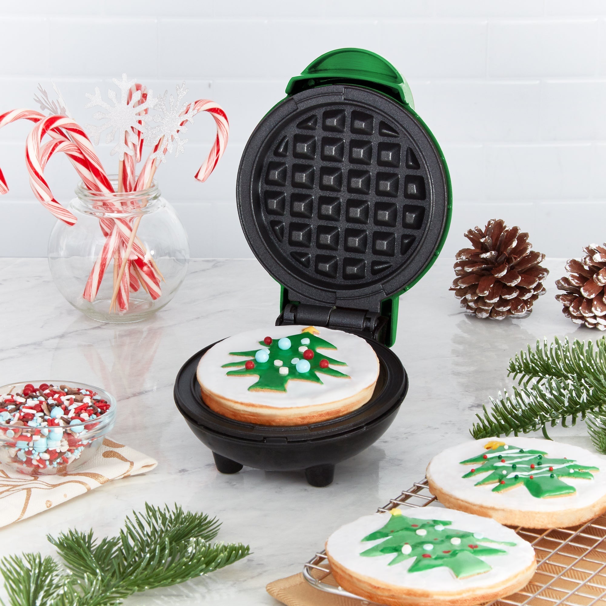Christmas Tree Mini Waffle Maker C1　Bf sd