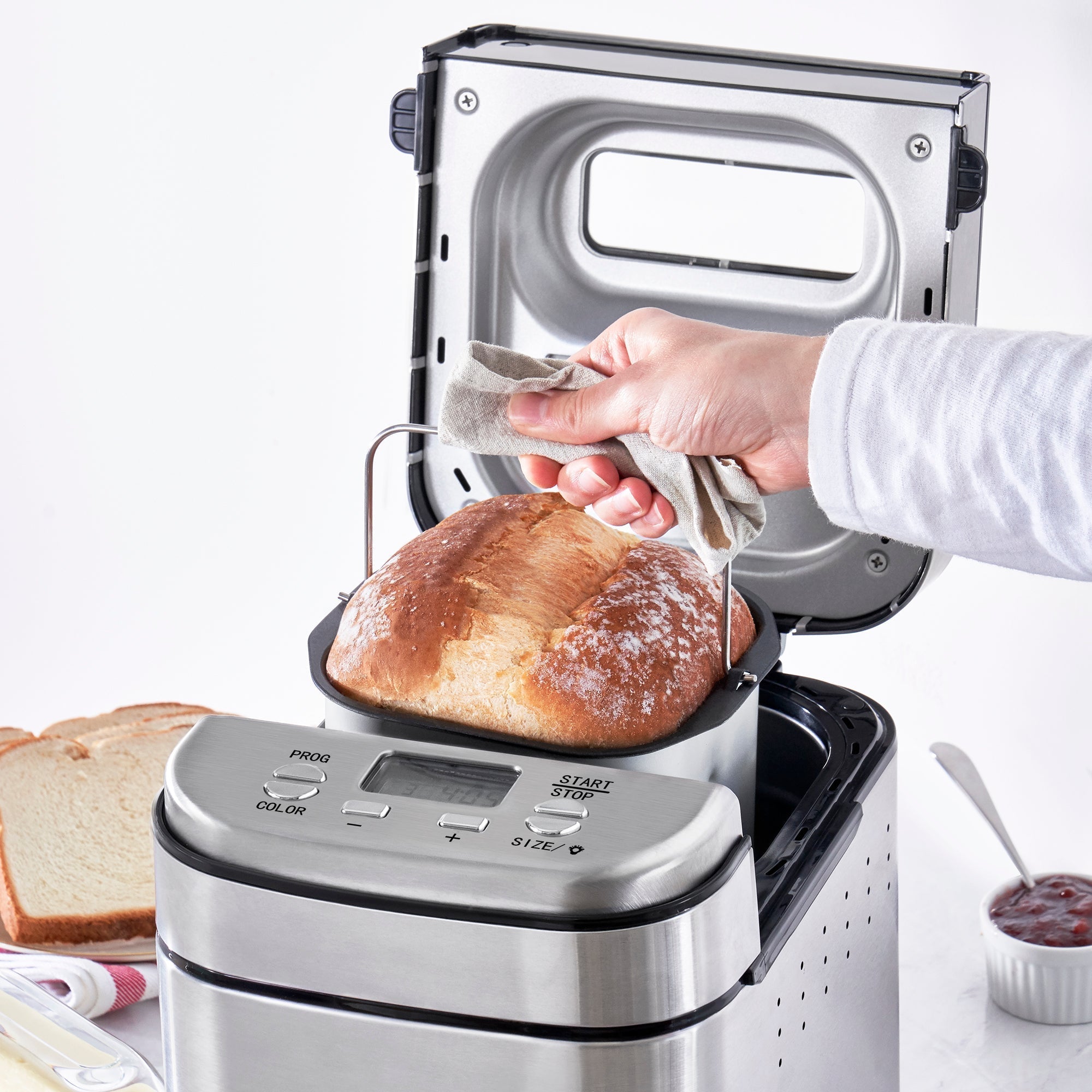 Everyday 1.5 LB Bread Maker C0　98 uZ