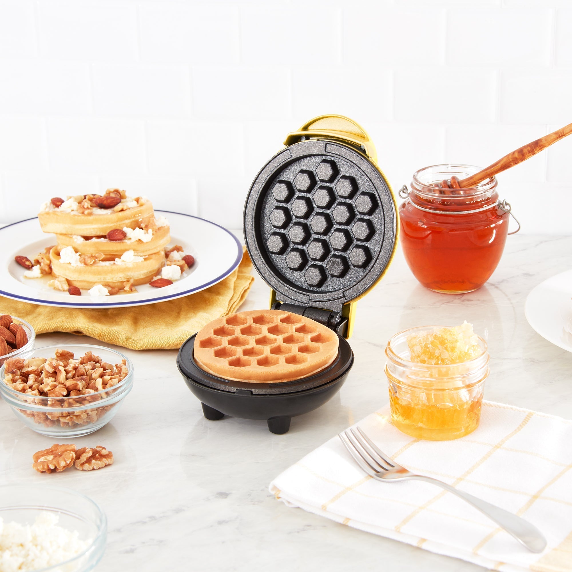 Honeycomb Mini Waffle Maker Q8　nR r2